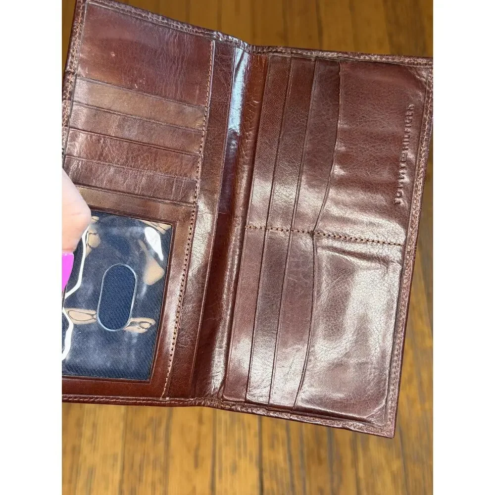 Tommy Hilfiger brand tommy
